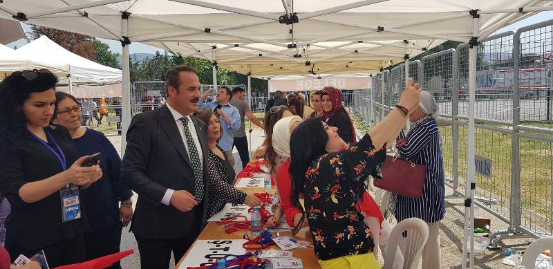 AK Parti İzmir'de kongre heyecanı