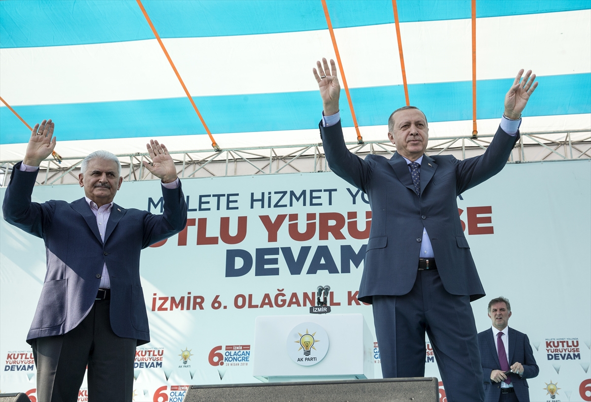 AK Parti İzmir'de kongre heyecanı