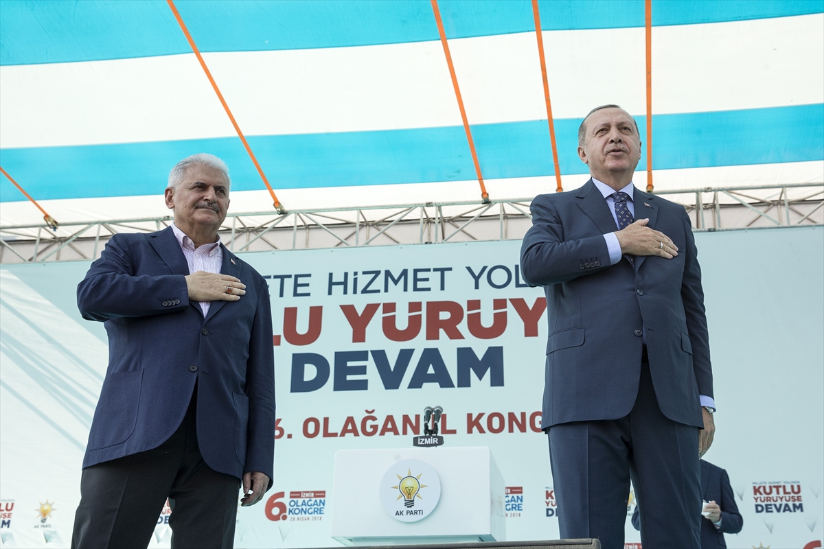 AK Parti İzmir'de kongre heyecanı