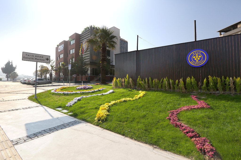 Bucalı gençler 'önce eğitim'diyor