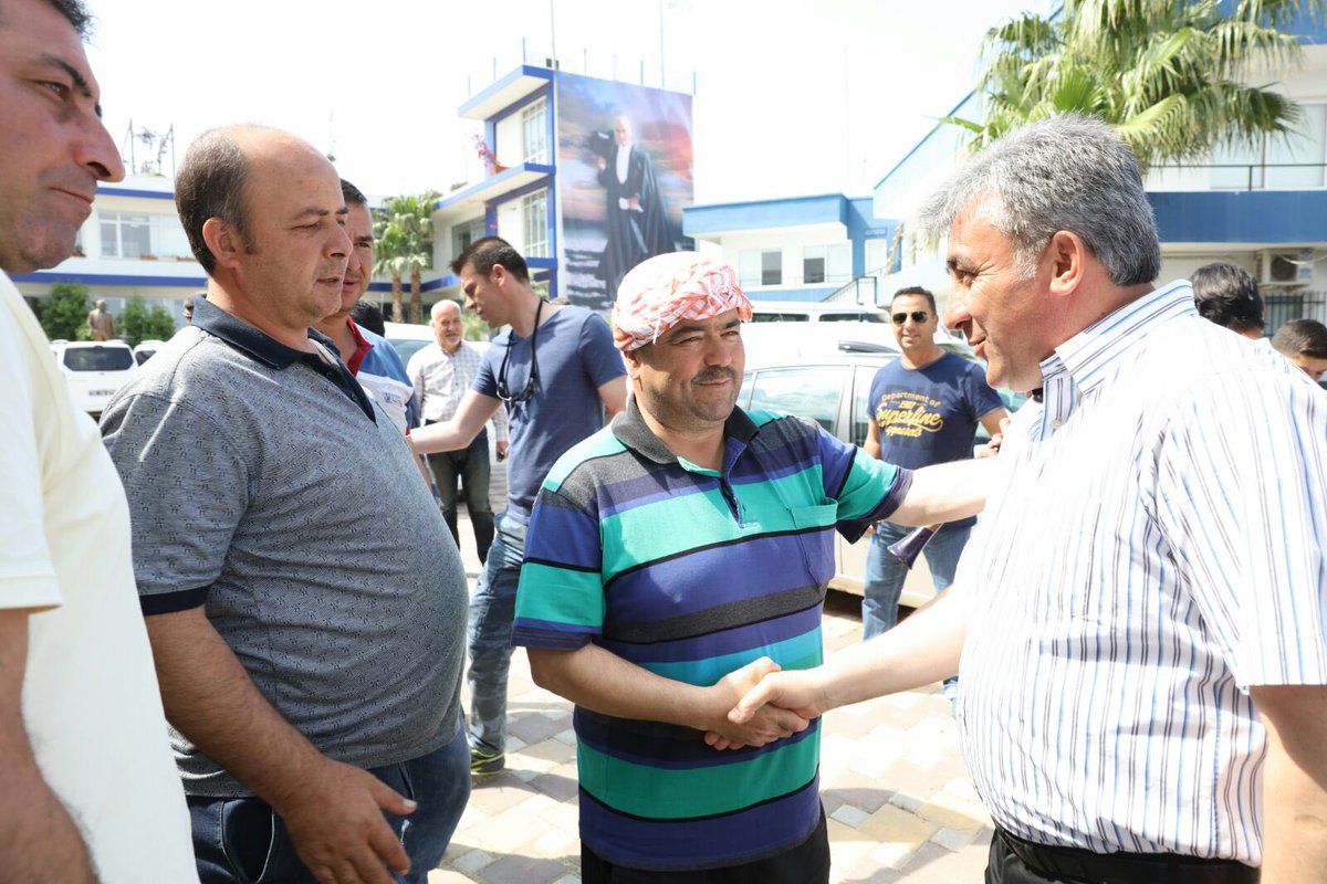 İzmir'in ilçelerinde 1 Mayıs coşkusu