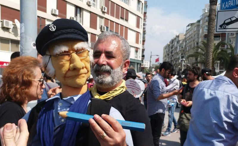 İzmir'de 1 Mayıs coşkusu