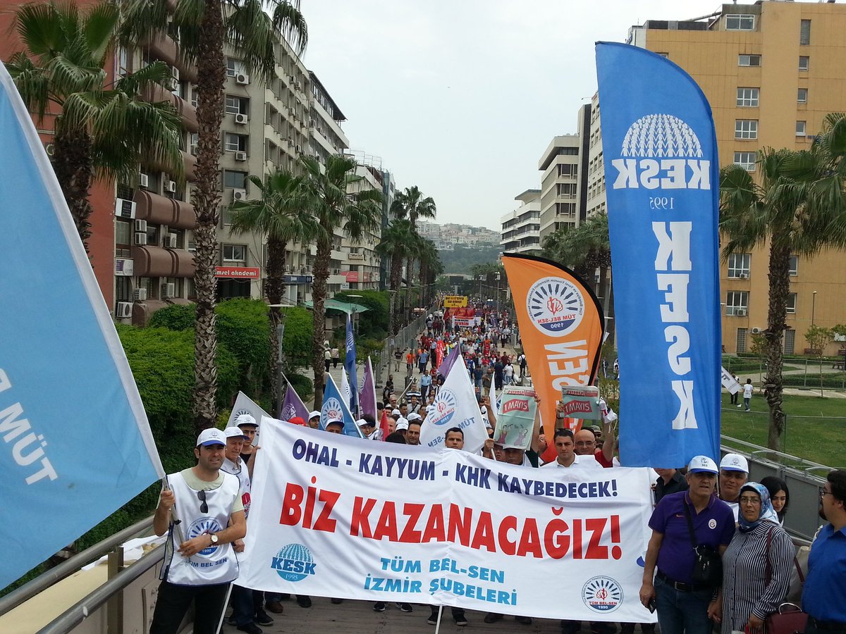 İzmir'de 1 Mayıs coşkusu