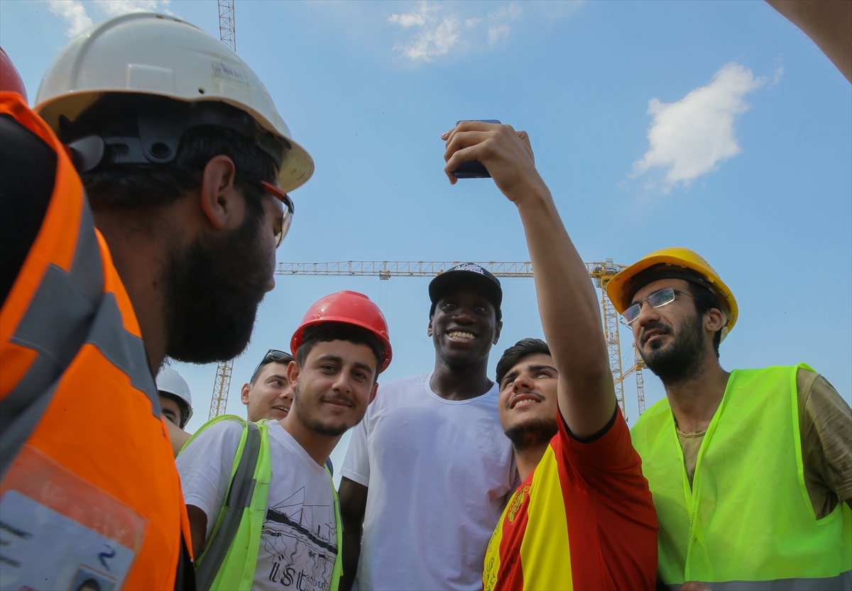Göztepe'den yeni stadına çıkarma