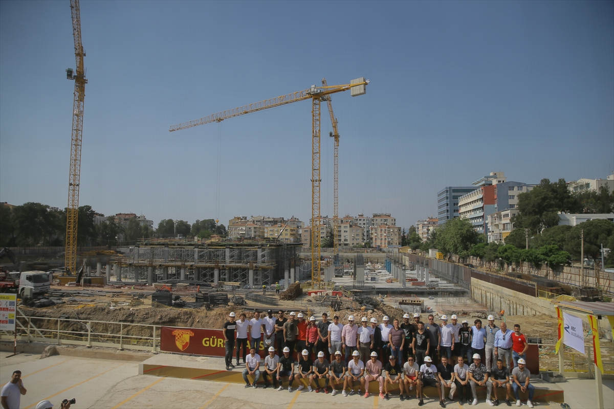 Göztepe'den yeni stadına çıkarma