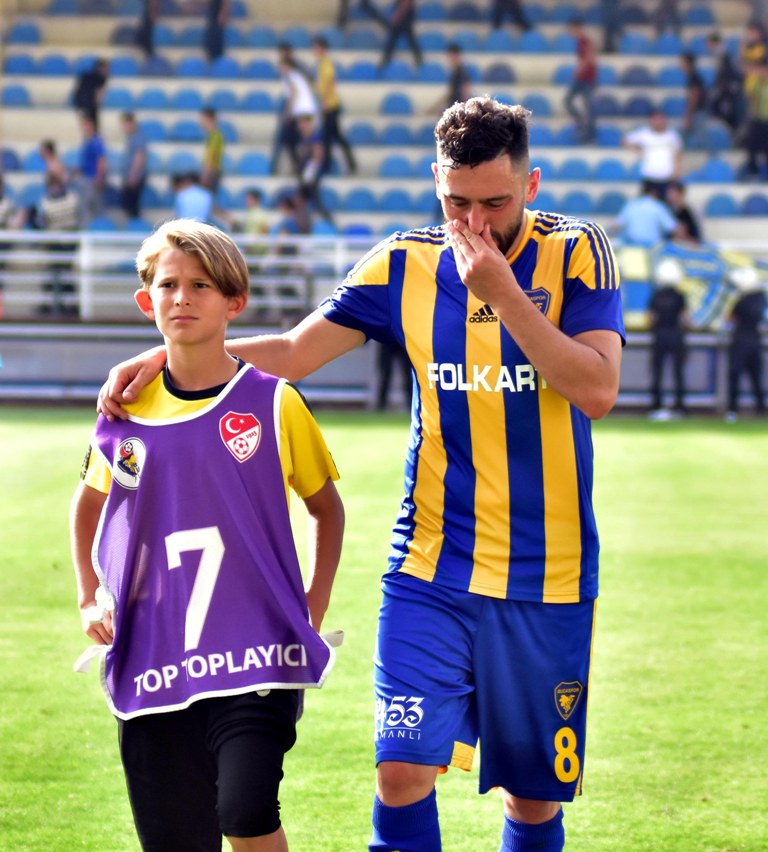 Büyük üzüntü! Bucaspor küme düştü