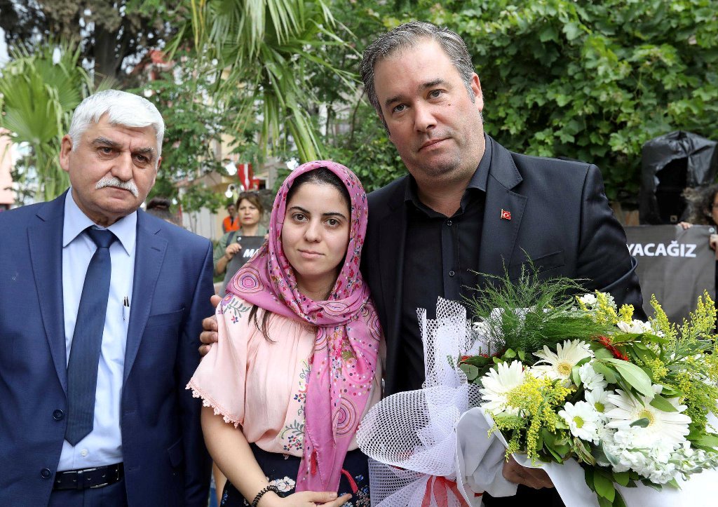 Gökler Bucalı annelere ağladı!