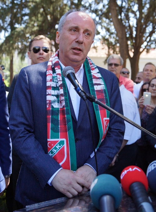 İnce'den miting öncesi İzmir'de sürpriz ziyaret!