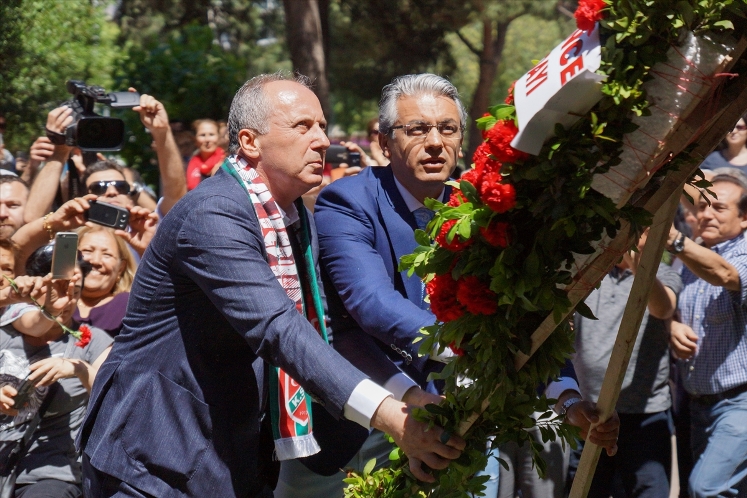 İnce'den miting öncesi İzmir'de sürpriz ziyaret!