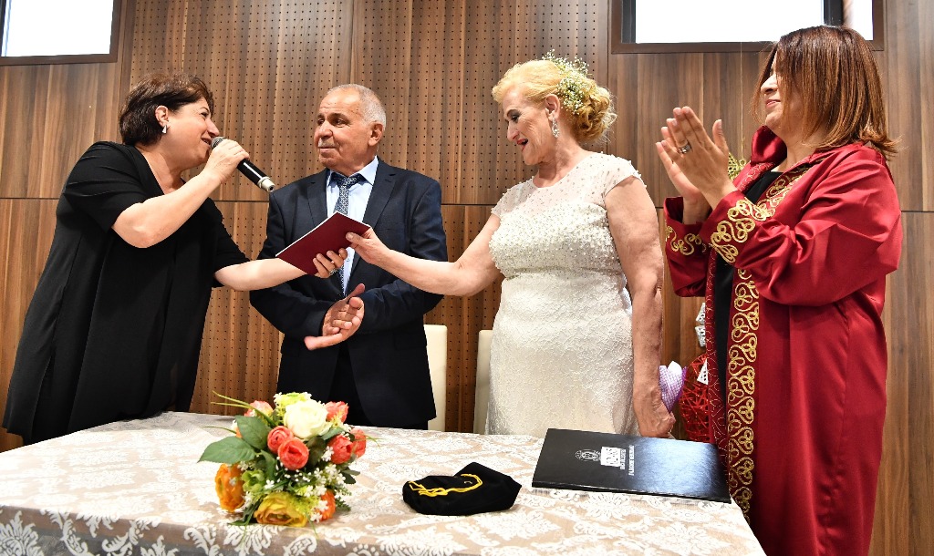 Huzurevinde sıra dışı bir gün!