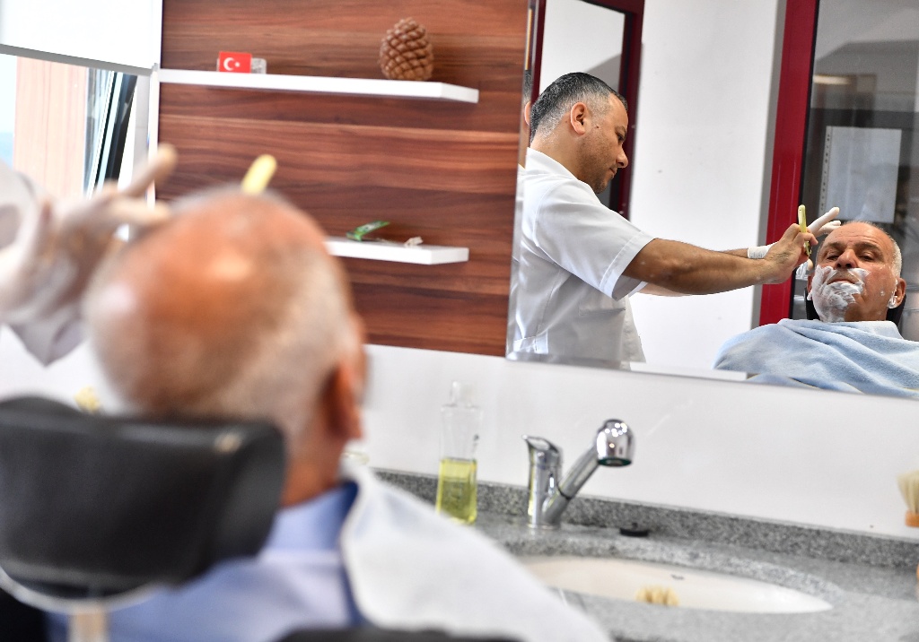 Huzurevinde sıra dışı bir gün!