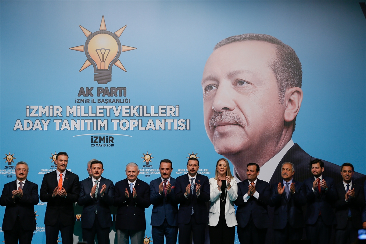 AK Parti İzmir milletvekili aday tanıtım toplantısı