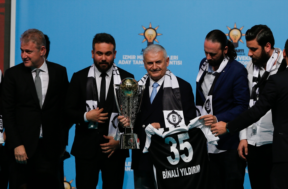 AK Parti İzmir milletvekili aday tanıtım toplantısı