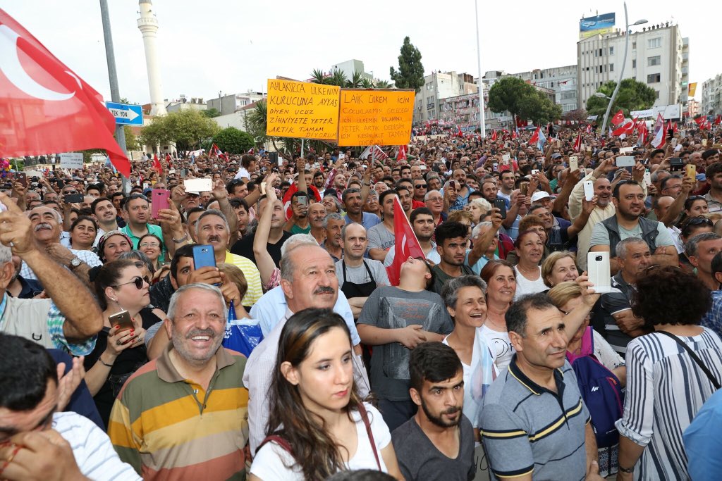 Muharrem İnce İzmir'de!