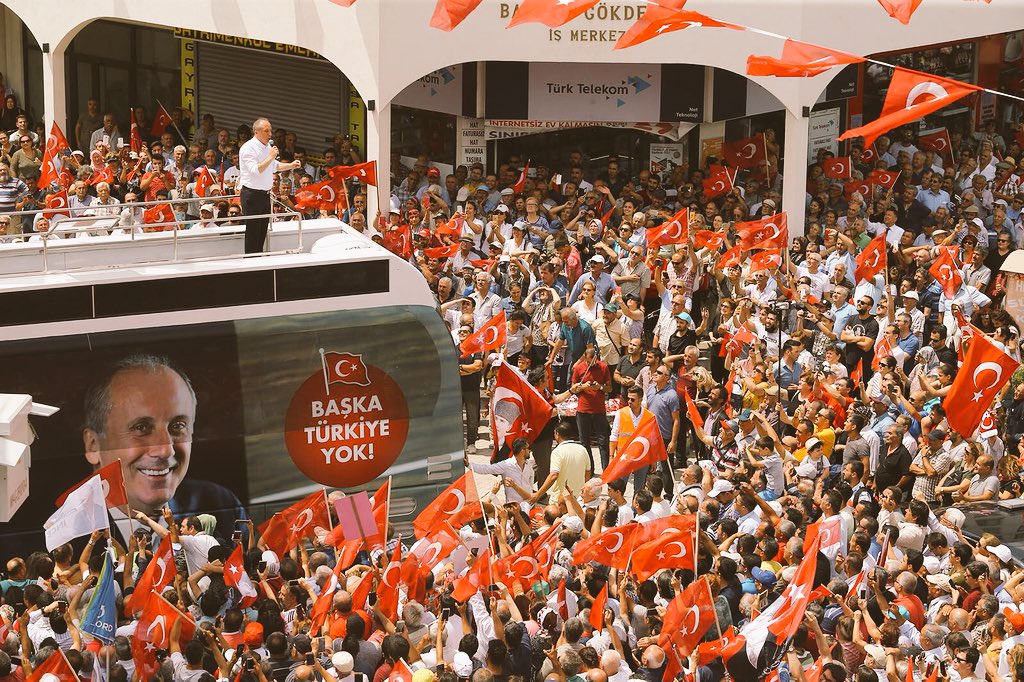 Muharrem İnce İzmir'de!