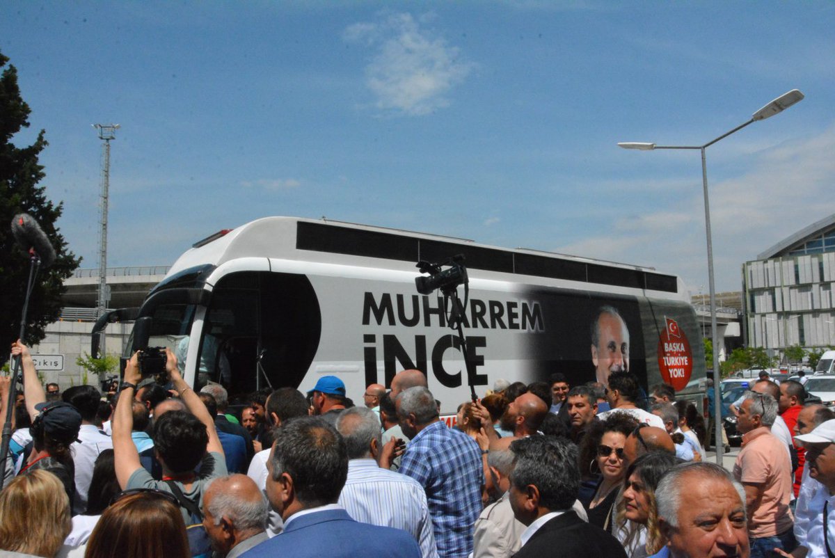Muharrem İnce İzmir'de!