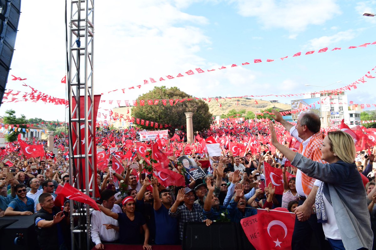 Muharrem İnce İzmir'de!
