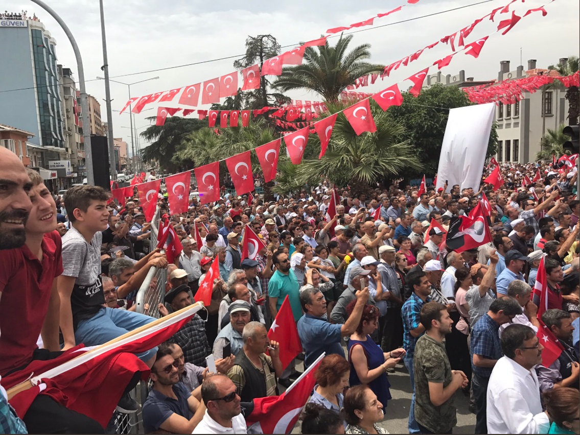 Muharrem İnce İzmir'de!