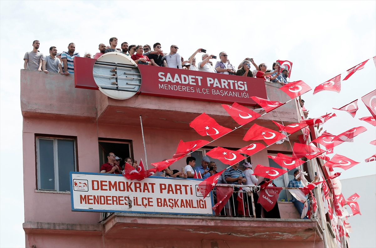 Muharrem İnce İzmir'de!
