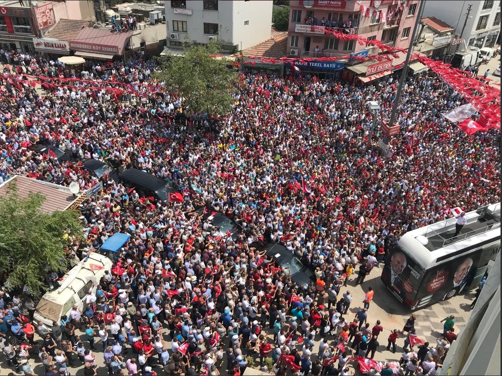 Muharrem İnce İzmir'de!