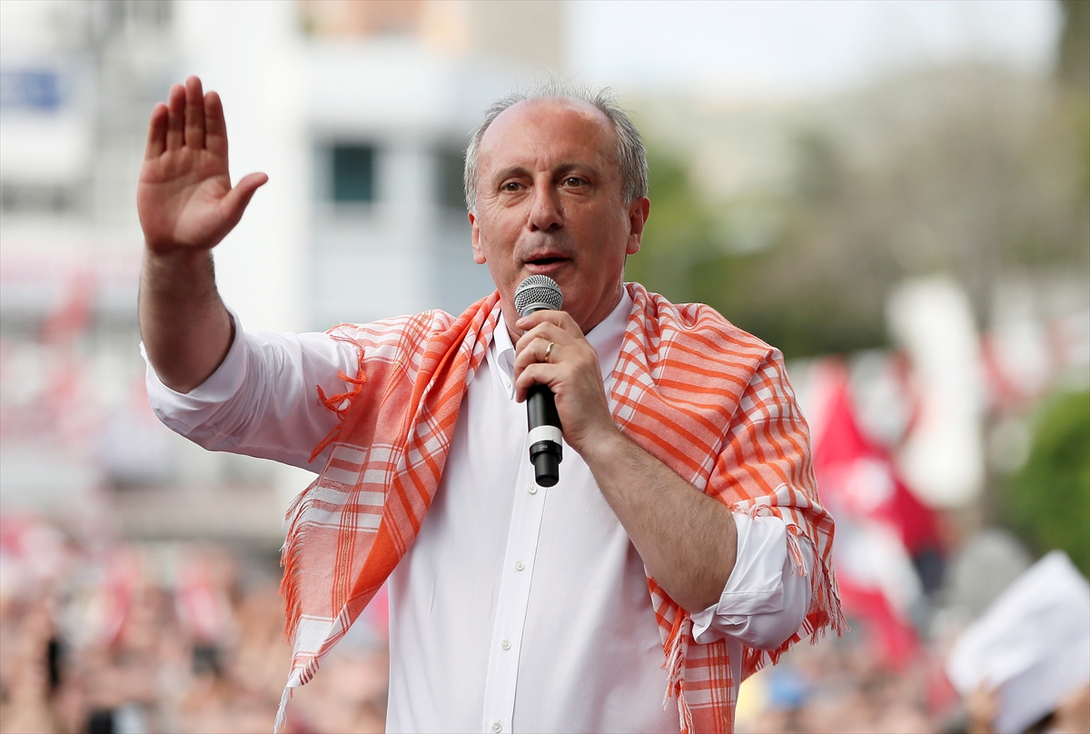 Muharrem İnce İzmir'de!