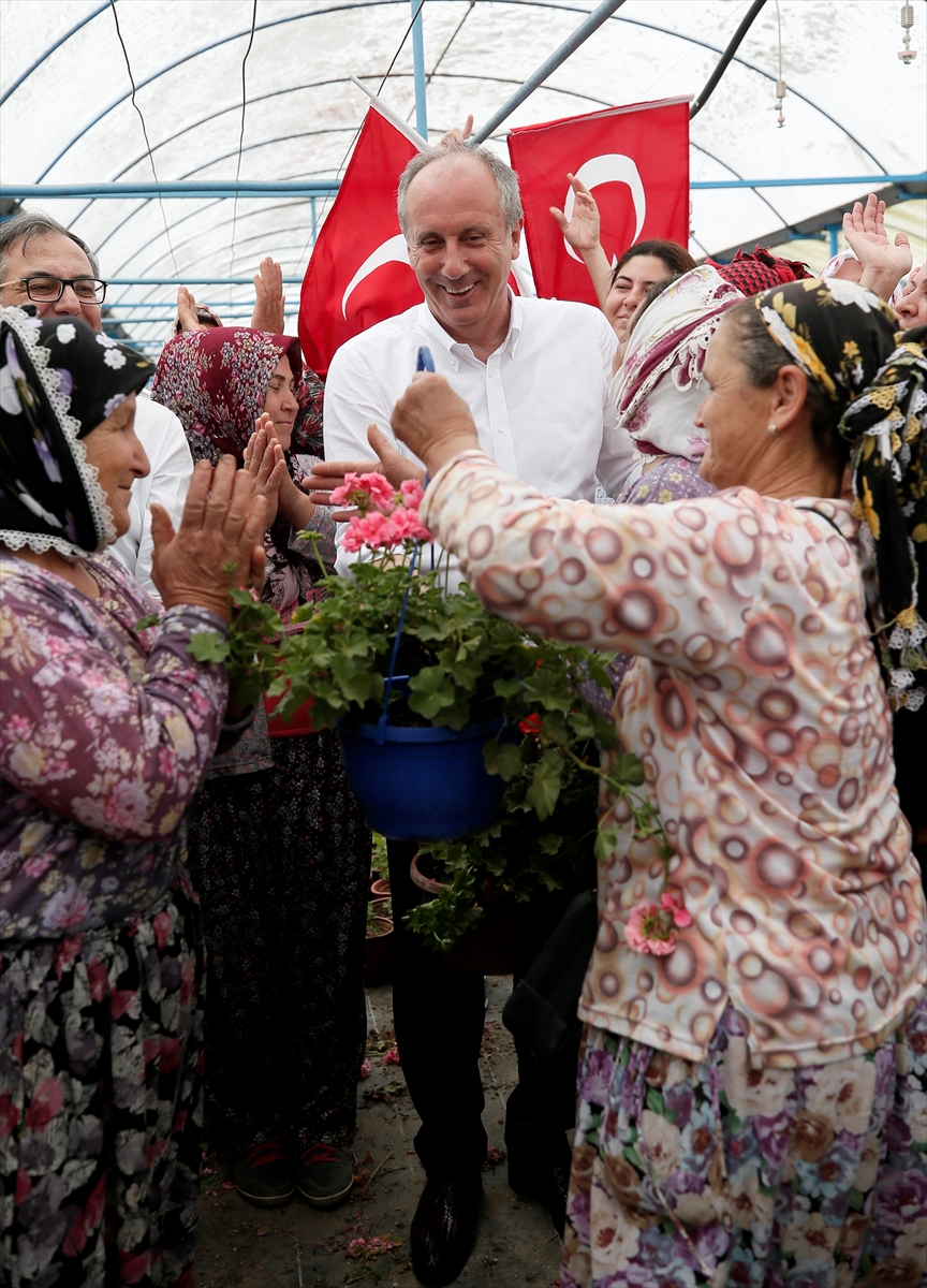 Muharrem İnce İzmir'de!