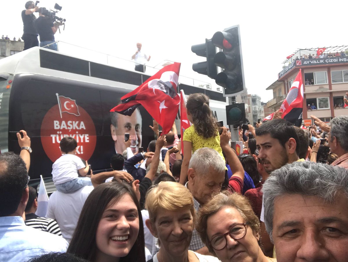 Muharrem İnce İzmir'de!