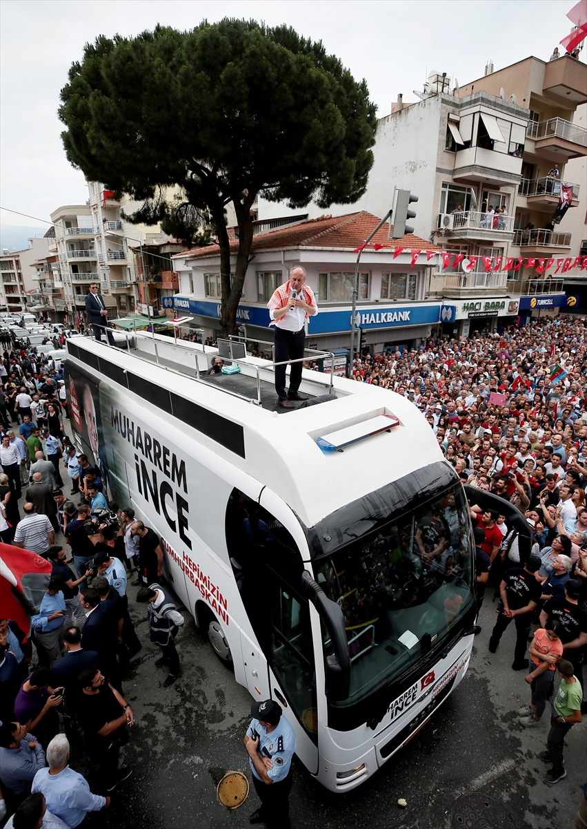 Muharrem İnce İzmir'de!