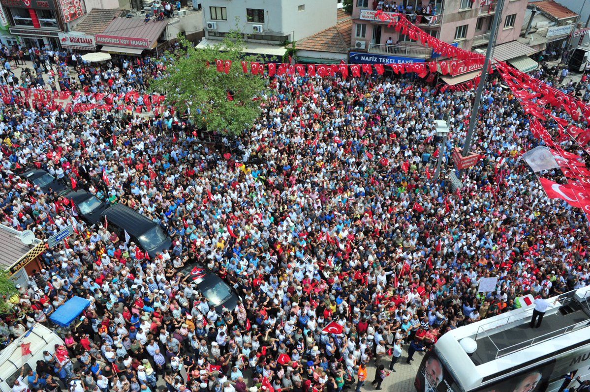 Muharrem İnce İzmir'de!