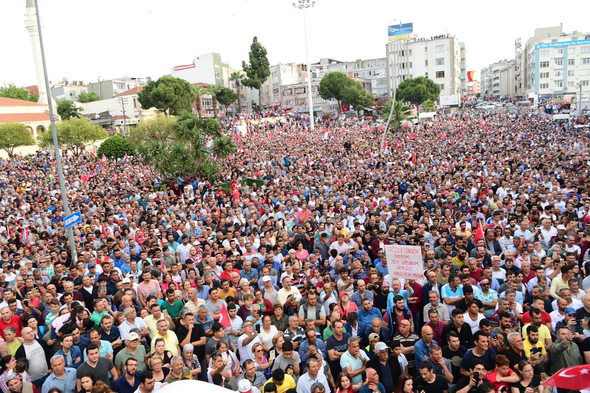 Muharrem İnce İzmir'de!
