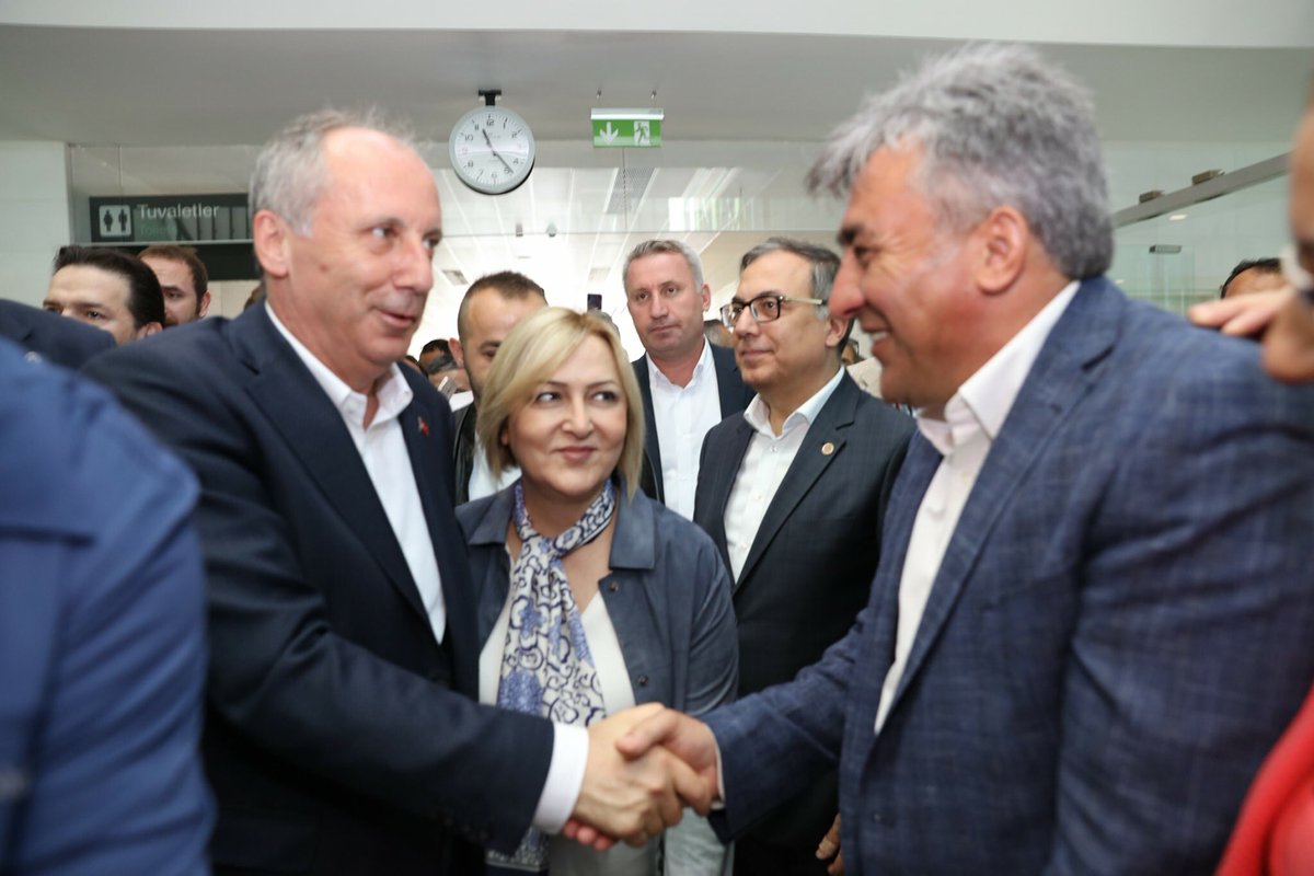Muharrem İnce İzmir'de!
