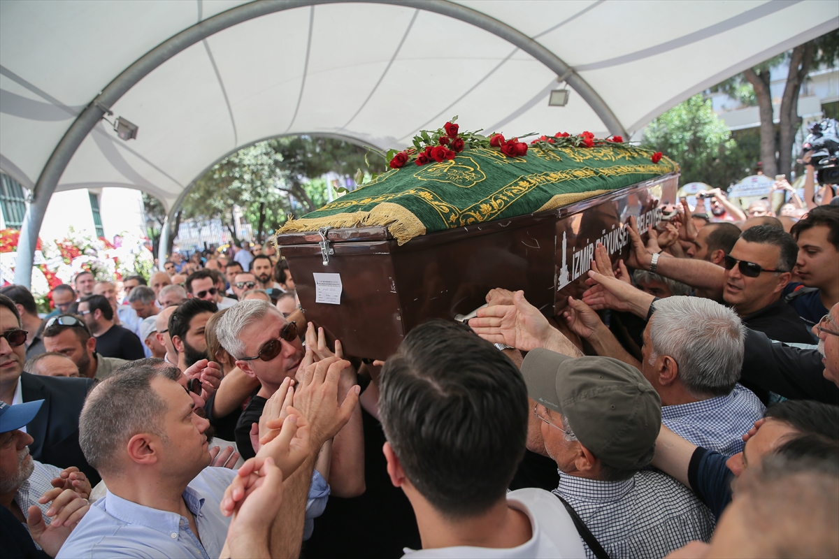 Oyuncu Arda Öziri'ye veda