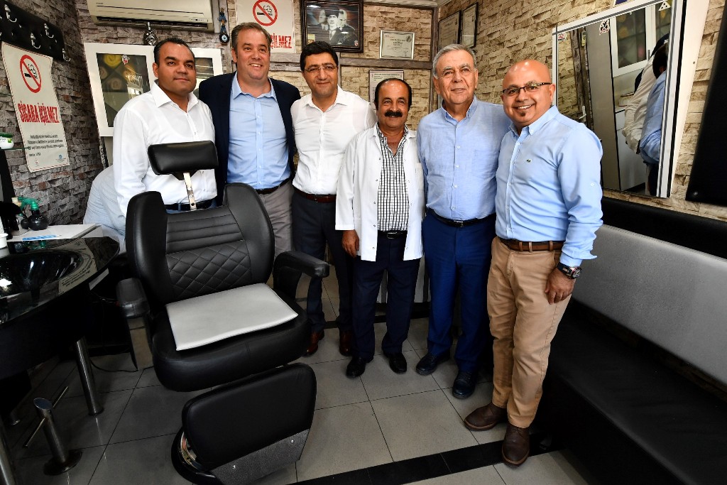 Başkan Kocaoğlu'dan 3 ilçeye çıkarma