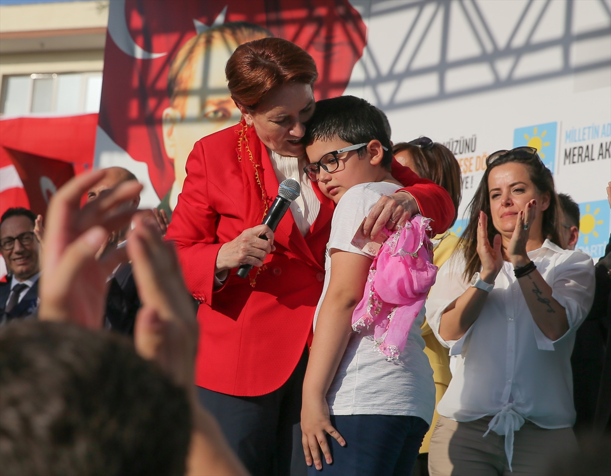 Meral Akşener İzmir'de