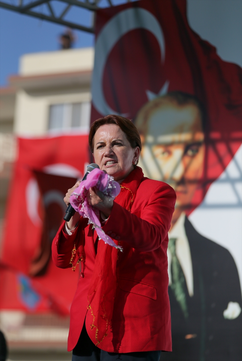 Meral Akşener İzmir'de