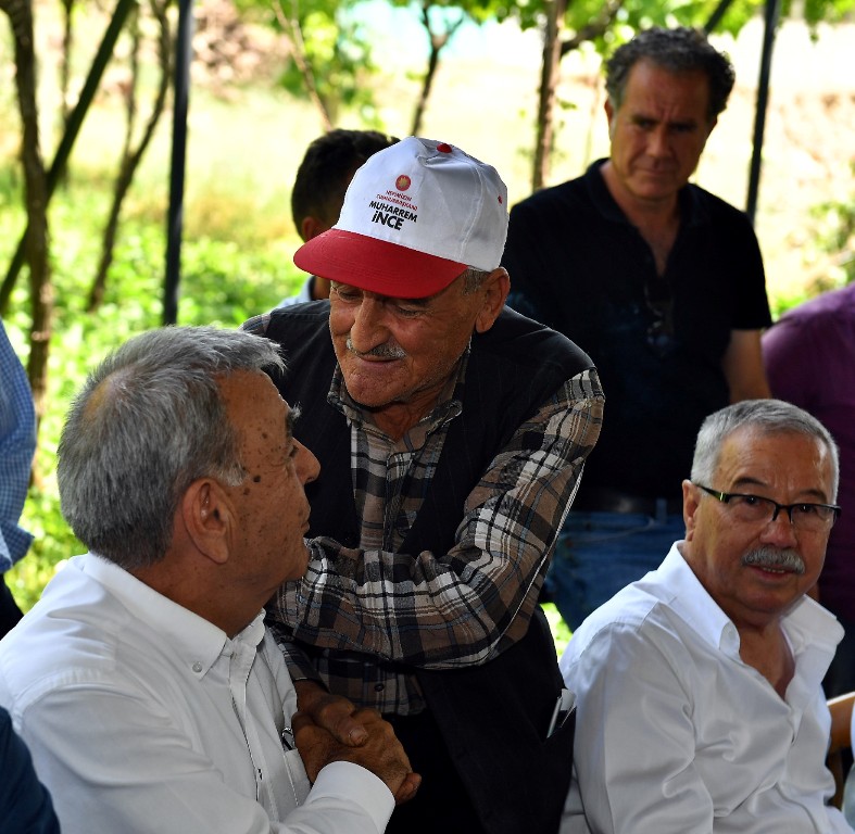 Başkan Kocaoğlu'dan üreticiye çağrı