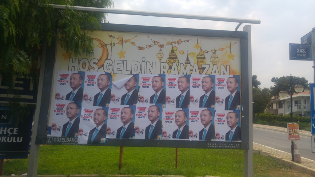 Güzelbahçe'de propaganda krizi!