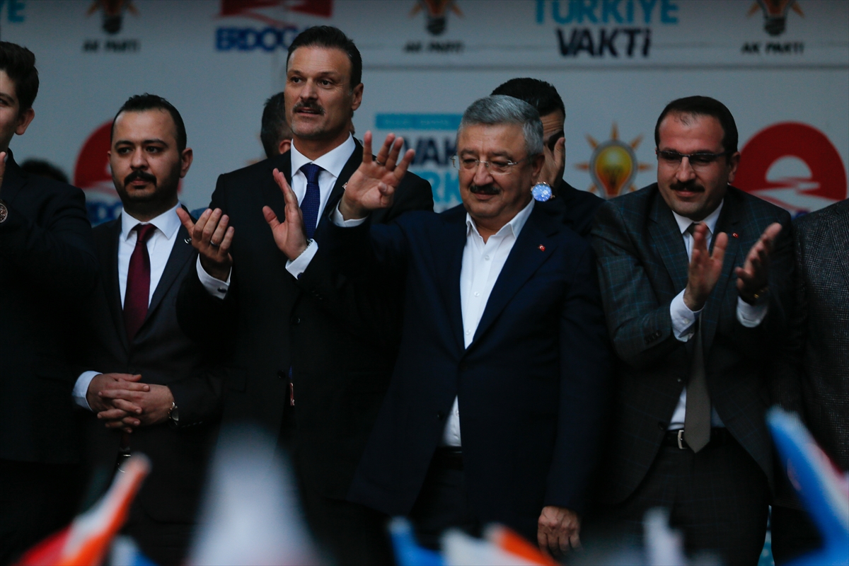 Başbakan Yıldırım'ın Bayraklı mitingi