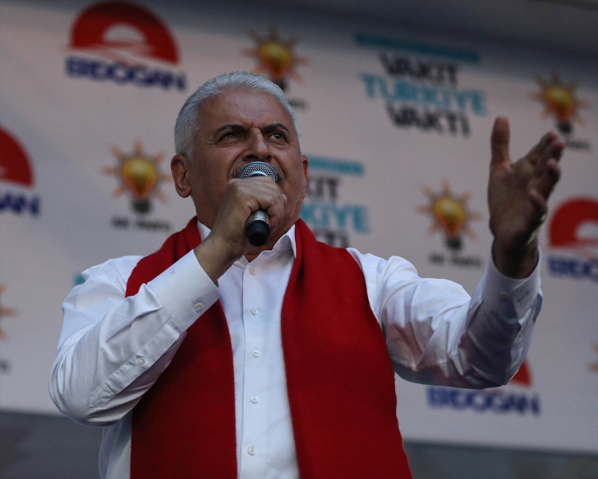 Başbakan Yıldırım'ın Bayraklı mitingi