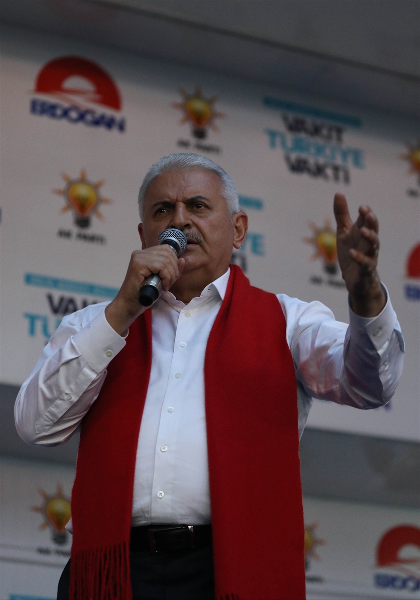 Başbakan Yıldırım'ın Bayraklı mitingi