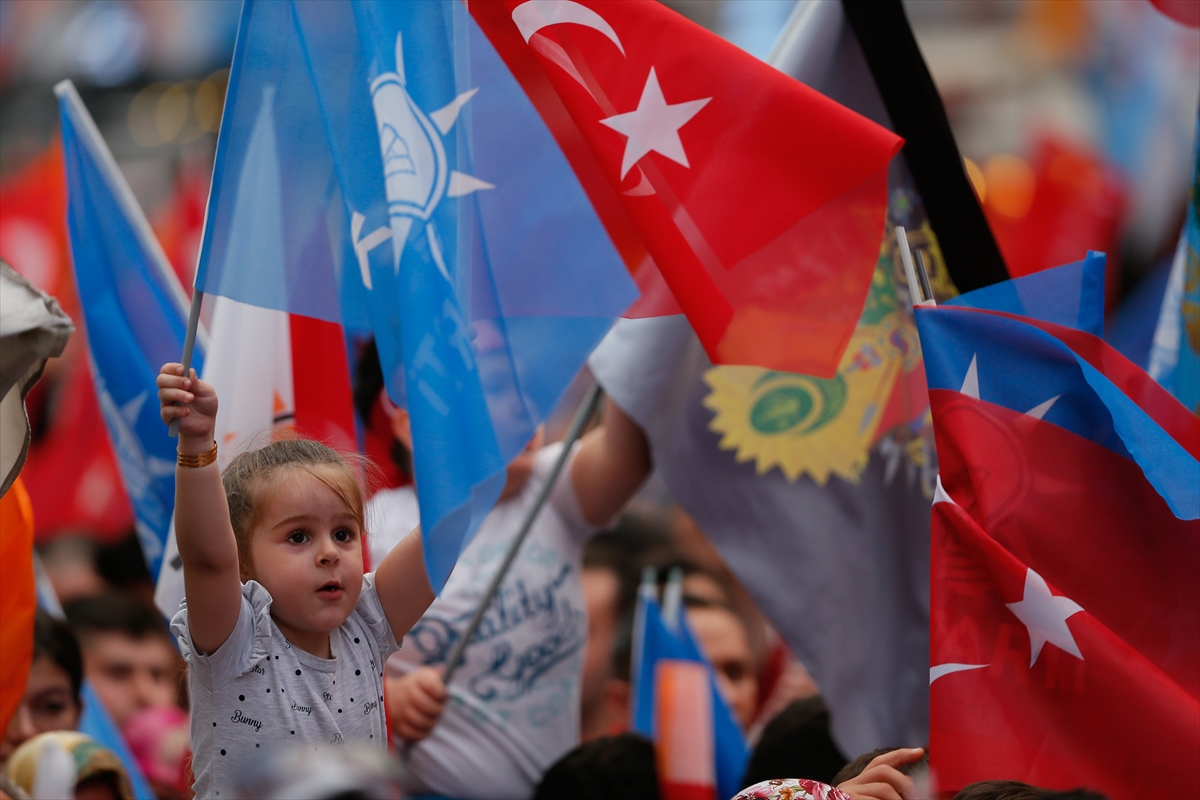 Başbakan Yıldırım'ın Bayraklı mitingi