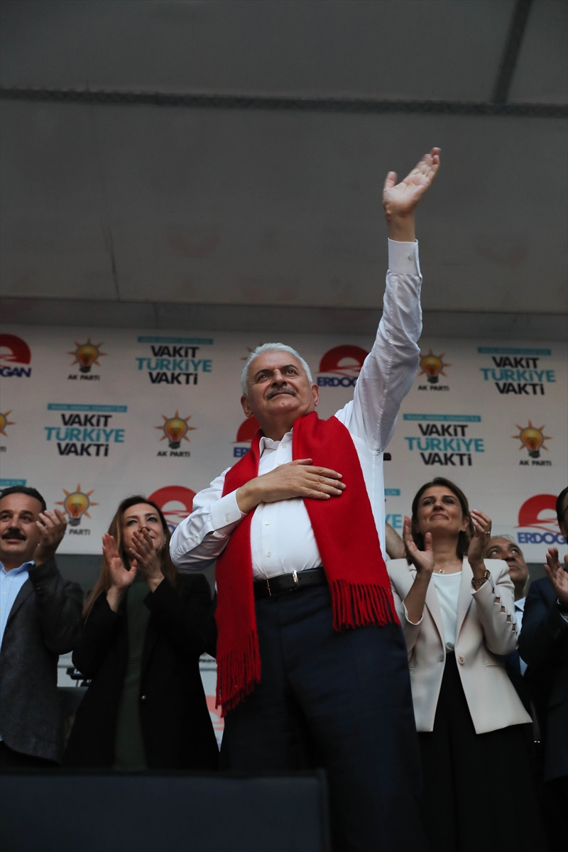 Başbakan Yıldırım'ın Bayraklı mitingi