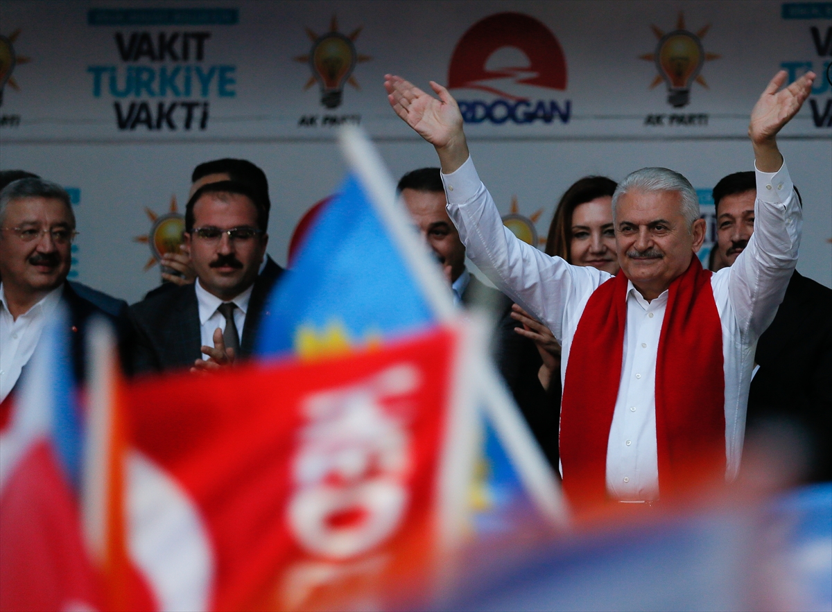 Başbakan Yıldırım'ın Bayraklı mitingi