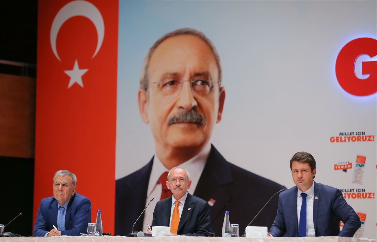 CHP Lideri Kılıçdaroğlu İzmir'de