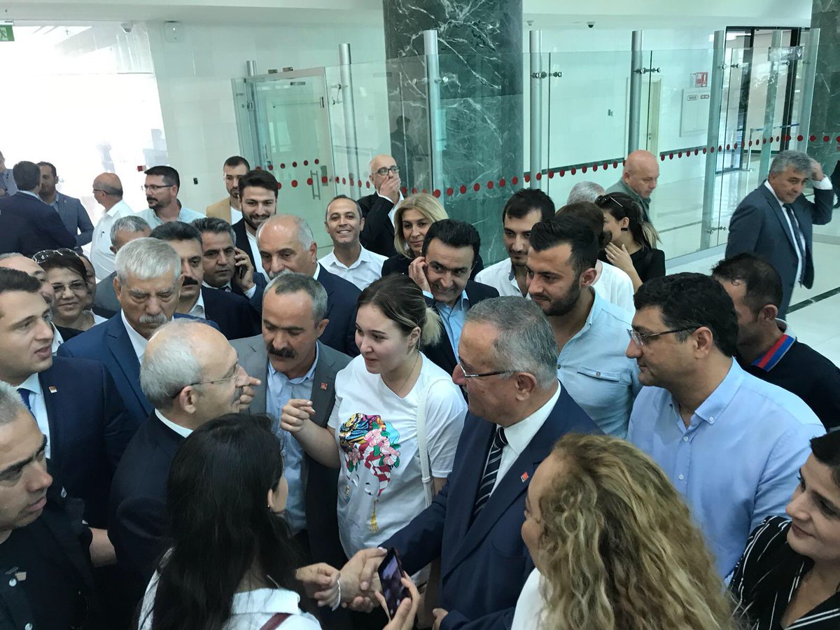 CHP Lideri Kılıçdaroğlu İzmir'de