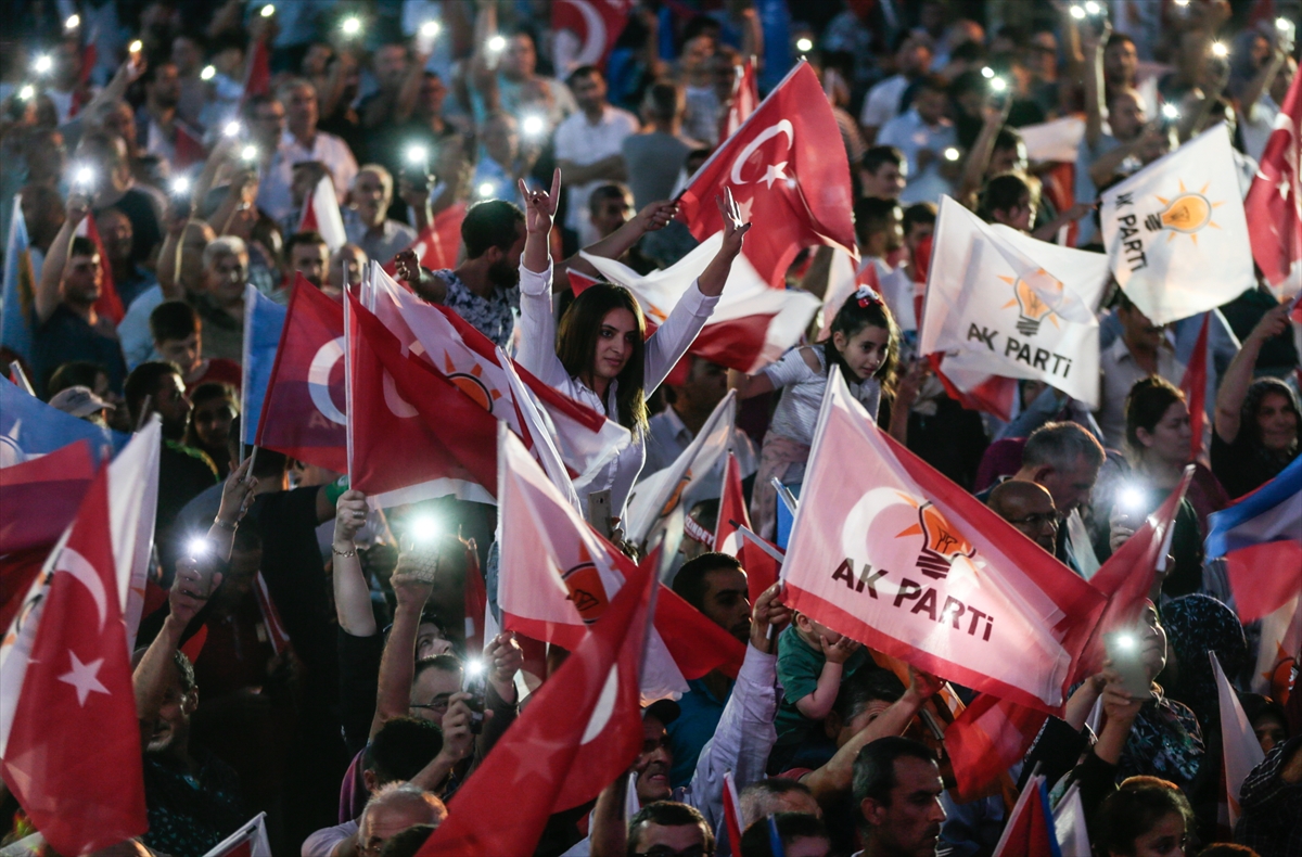 Başbakan Yıldırım'ın Karabağlar mitingi