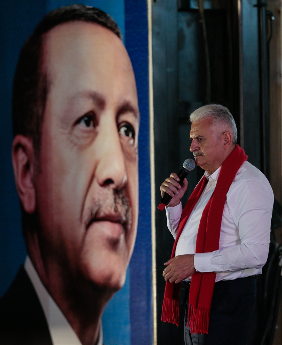 Başbakan Yıldırım'ın Karabağlar mitingi