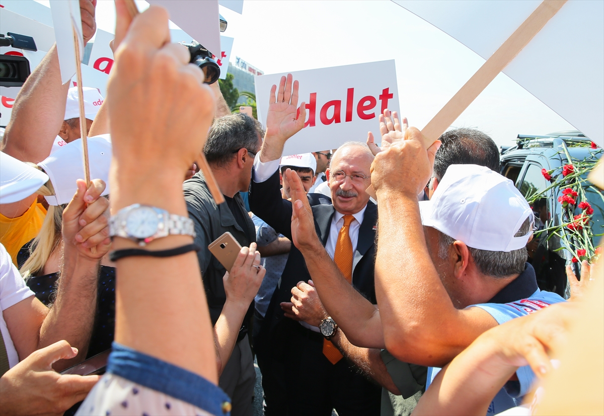 CHP Lideri Kılıçdaroğlu İzmir'de