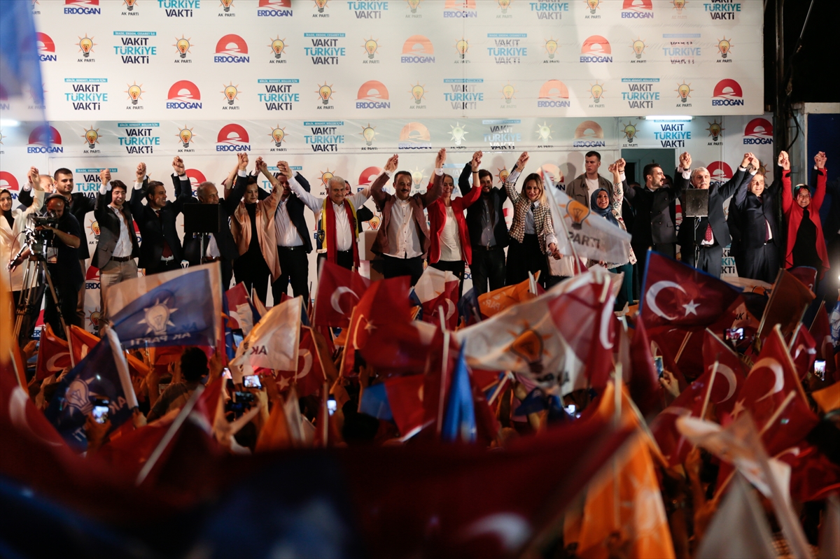 Başbakan Yıldırım'ın Buca mitingi