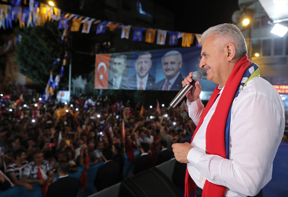 Başbakan Yıldırım'ın Buca mitingi